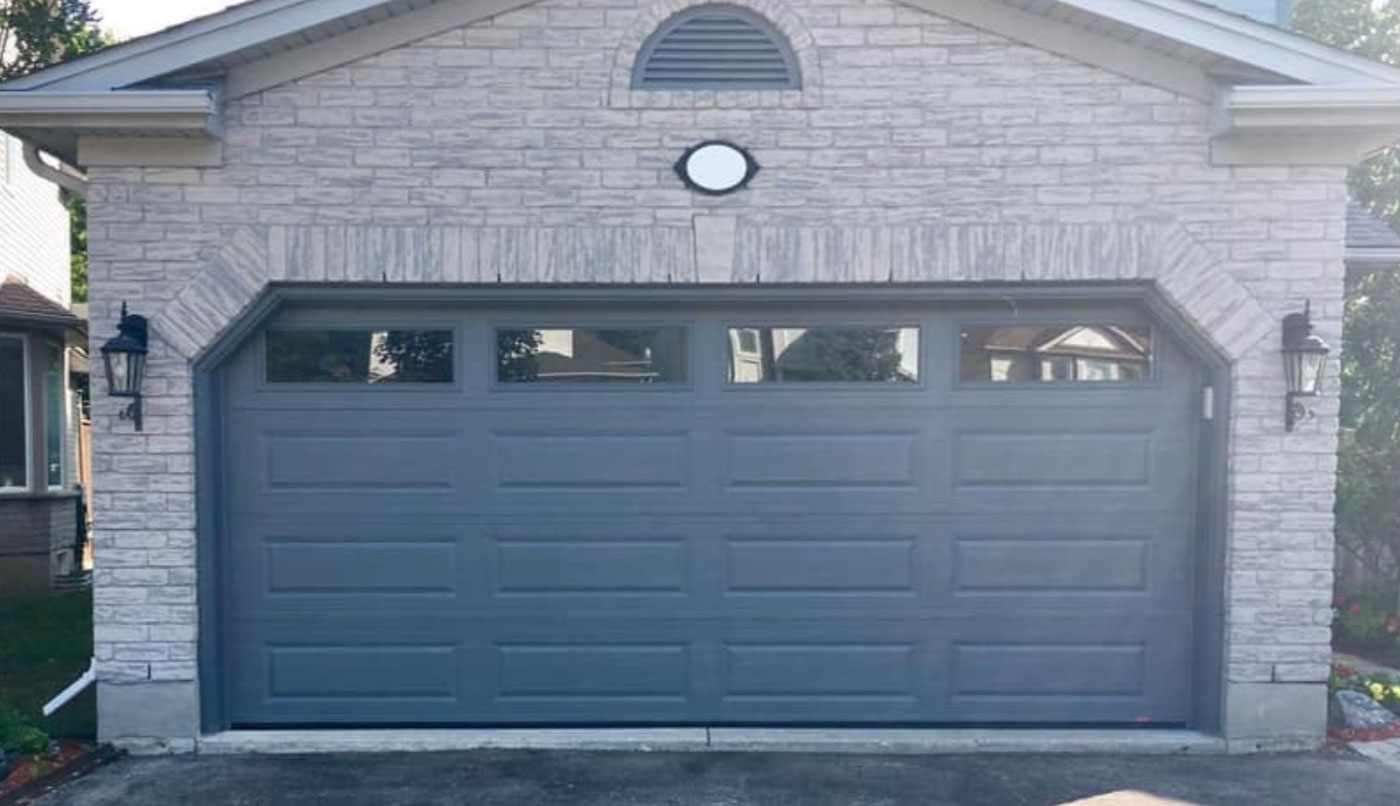 Classic XL garage door, Black