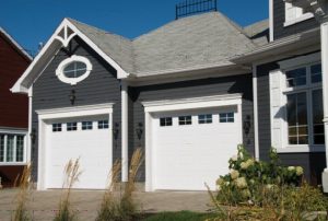 House with tow garage doors